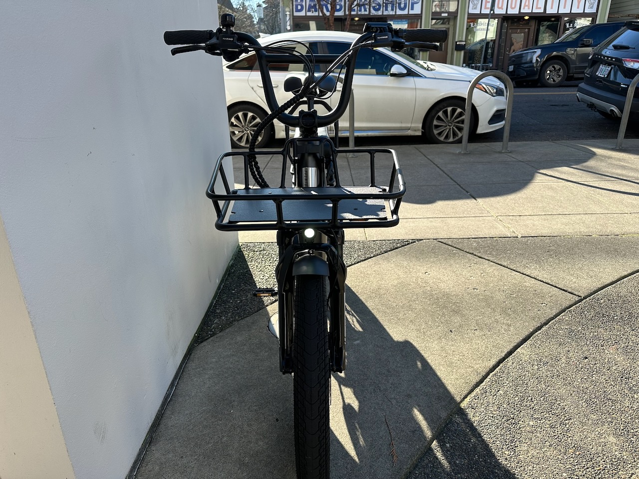 Aventon Abound SR Like New only 15 miles! - Image 3