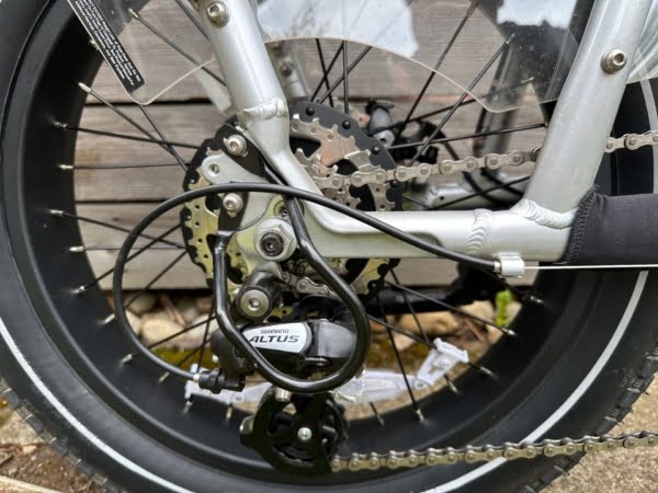 RadRunner Plus Electric Cargo Bike Excellent Condition - Image 7