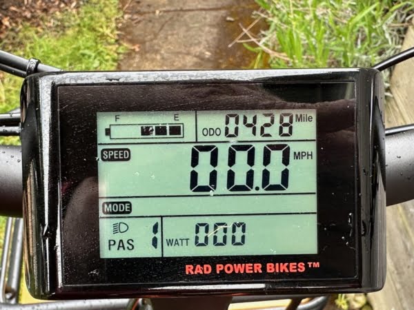 RadWagon 4 Cargo eBike Only 428 Miles - Image 3