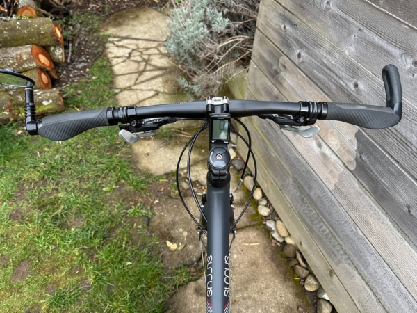 Specialized Sirrus Comp Road Bike - Image 5