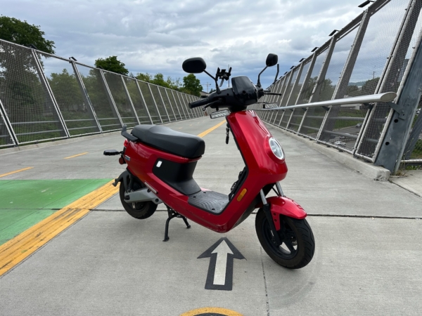 Niu MQi+ Sport Scooter - Image 2